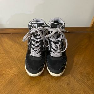 Nike Air Force women’s sneakers, size US 7.5